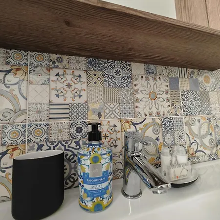 Estia Domus 4* פומפיי