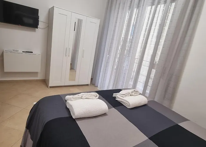 Estia Domus פומפיי