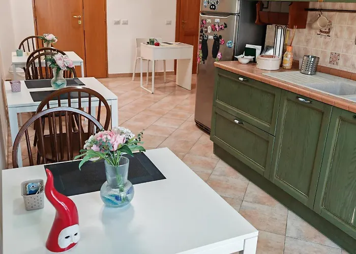 Estia Domus לינה וארוחת בוקר